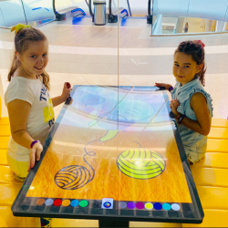 Interactive-მაგიდა3